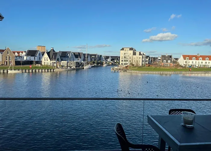 Huis Van Harderwijk Апартаменты *