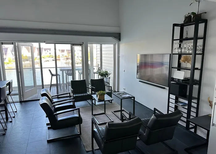 Huis Van Harderwijk Апартаменты *